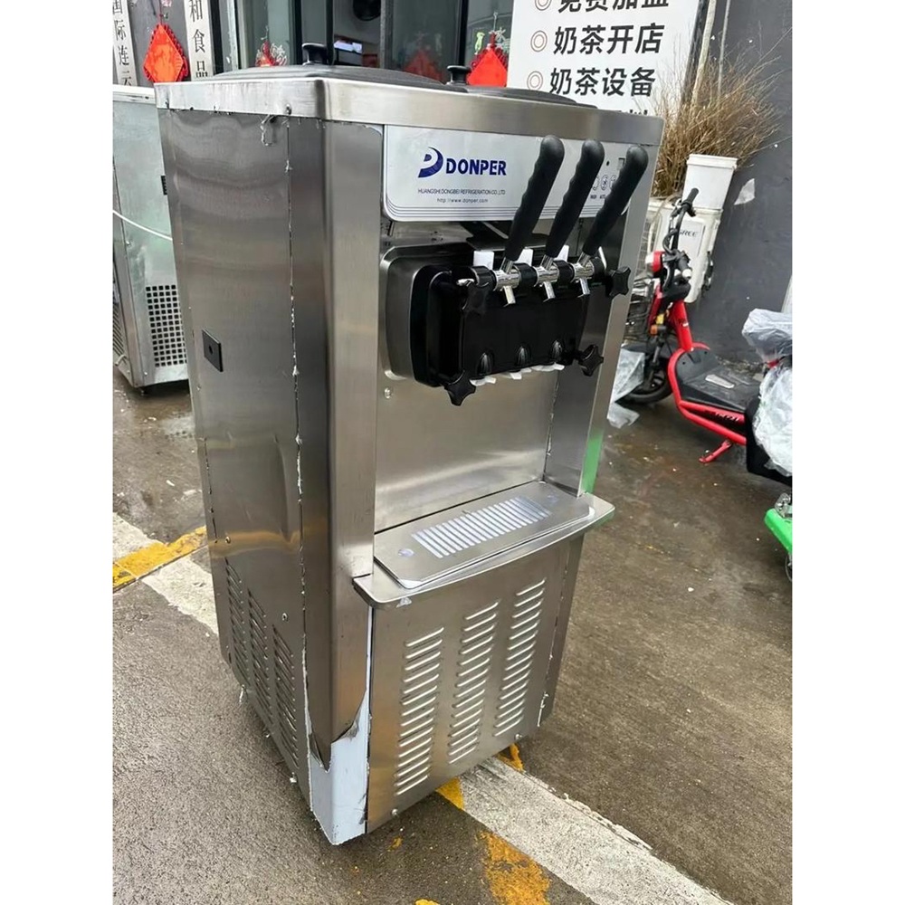 เครื่องทำไอศกรีมเชิงพาณิชย์ เค - Soft Serve Ice Cream Machine บทวิจารณ์และราคา
